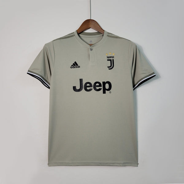 Camisa Juventus Reserva 18/19 - Versão Retro