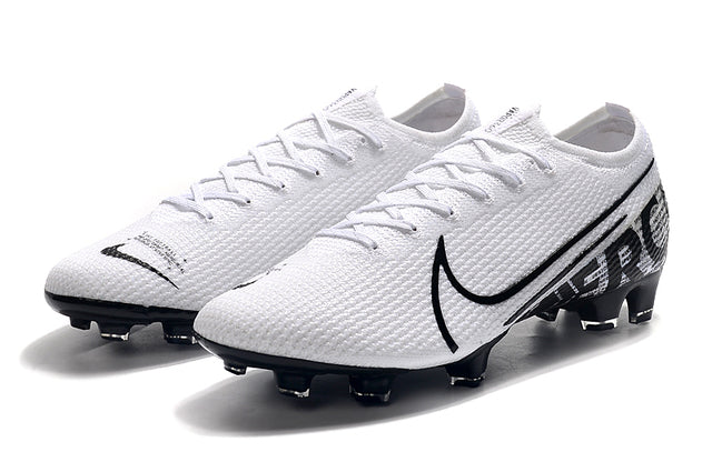 Chuteira Campo Nike Mercurial Vapor 13 Elite FG Branco e Preto - Low