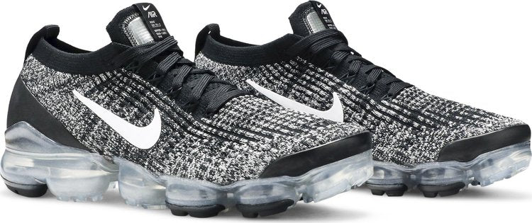 Nike Air VaporMax Flyknit 3 'Oreo'