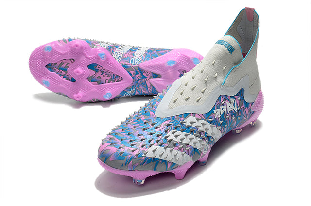 Chuteira Campo Adidas Predator Freak + FG Grey/Blue/Pink - Cano Alto