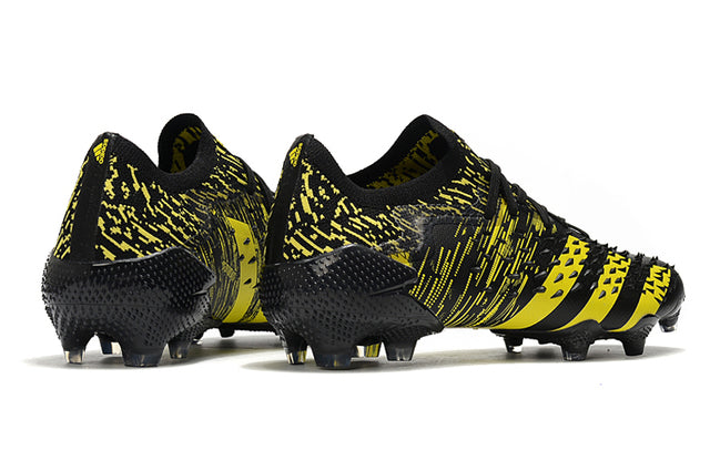 Chuteira Campo Adidas Predator Freak .1 Black/Yellow - Low