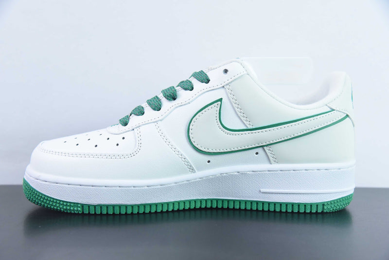 Nike Air Force 1 "07 Low”